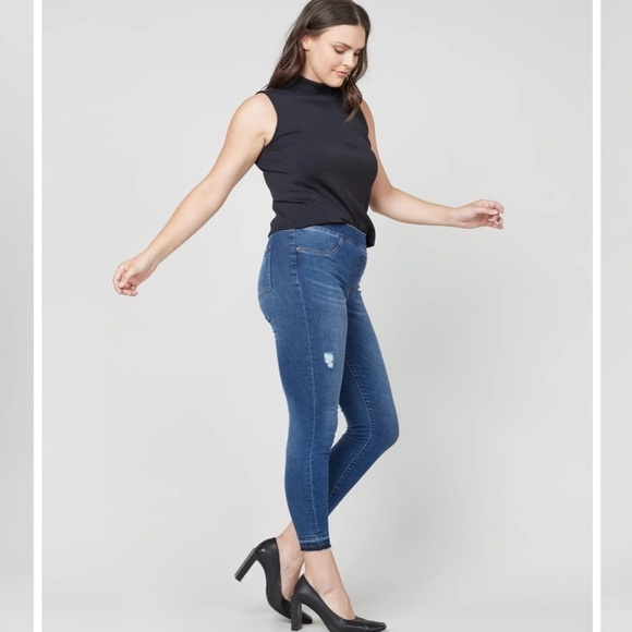 Spanx Distressed Ankle Skinny Jeans, Medium Wash Size Medium - Picture 2 of 12